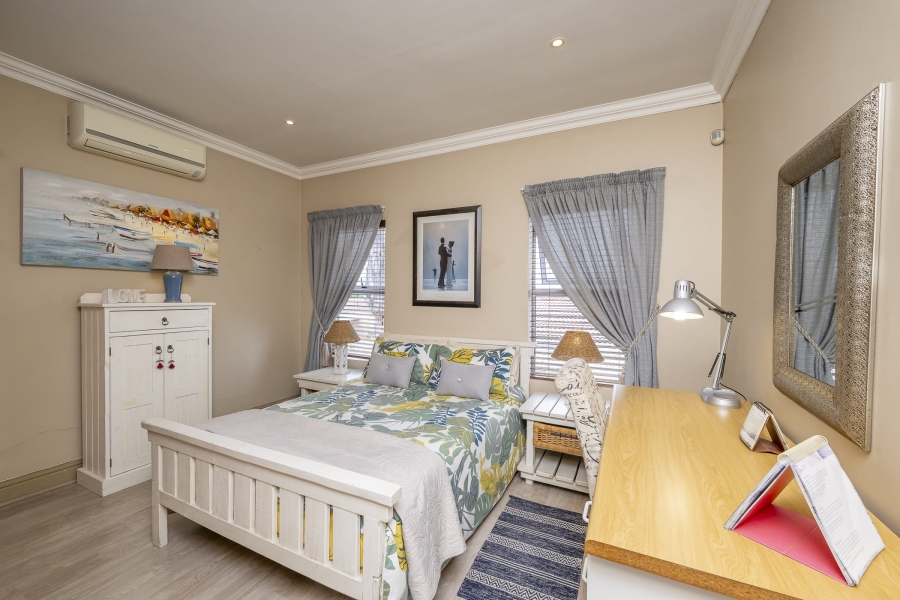 3 Bedroom Property for Sale in Protea Heights Western Cape